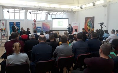 Ku konferencii Politika mládeže tu a teraz!